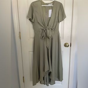 COPY - New with tags - Billy J Sunny Daze dress - Olive - Size 12
